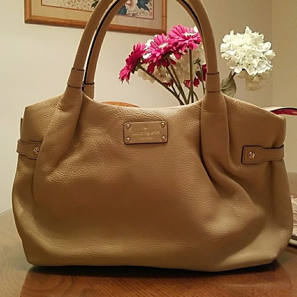 NWOT Kate Spade Stevie Satchel